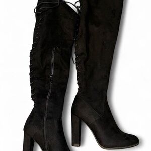 Elegant Black Knee-High Women's Boots